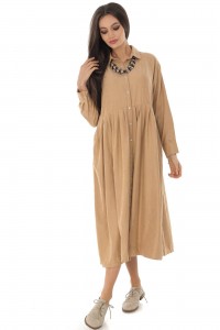 An oversized midi dress, Aimelia Dr4372 in beige, with contrasting buttons.