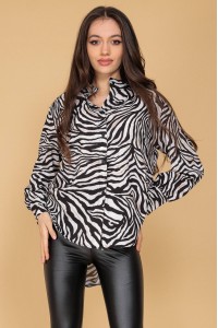 Oversized blouse BR2564 Black/Cream in an animal print