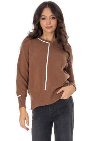  Casual jumper with a contrasting trim Brown Aimelia BR2935