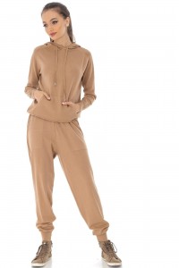 Casual lounge suit Aimelia TR467 Camel in a soft knit