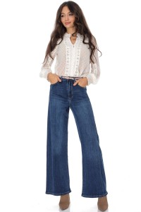 Women’s casual flared blue denim jeans