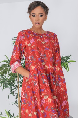Colourful Oversized tunic,Aimelia Dr4322,in Orange, with two side pockets.