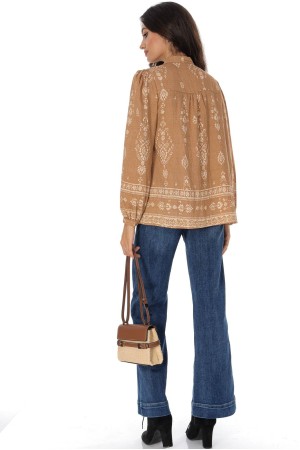 Boho style blouse with lace in Beige Aimelia BR2948