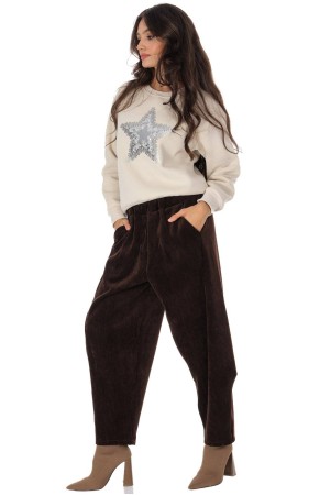  Barrel shaped corduroy trousers in Brown Aimelia TR569