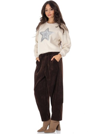  Barrel shaped corduroy trousers in Brown Aimelia TR569