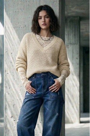 Cream Stretch Lace Boat Neck Long Sleeve Top - AIMELIA BR3000 Cream Stretch Lace Boat Neck Long Sleeve Top - AIMELIA BR3000