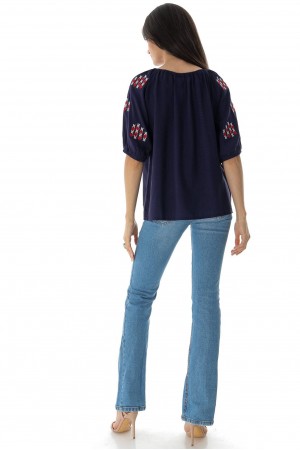 Casual top BR2589 in Navy with contrasting embroidery