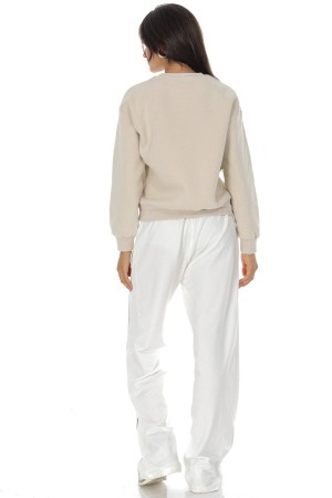Casual cotton blend sweatshirt with a star motif Beige BR2883 Casual cotton blend sweatshirt with a star motif Beige BR2883