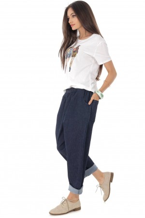 Casual trousers, Aimelia Tr441, in Denim , with two side pockets.