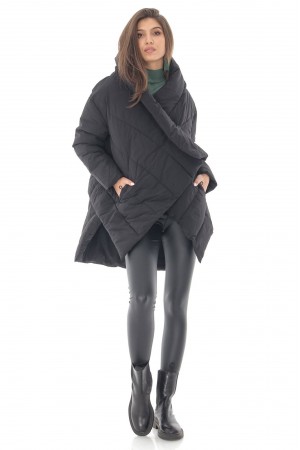 Chic Puffer coat,Aimelia Jr556 in Black with a crossover detail.