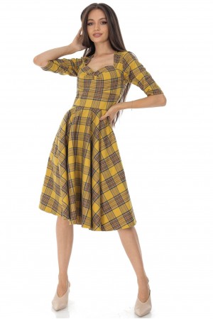 Classic midi dress Aimelia Dr4450 in Mustard  with side pockets.