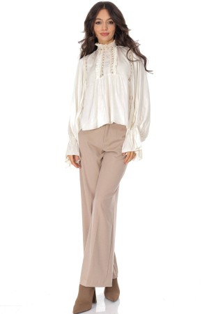 Delicate silk feel oversized top in Cream Aimelia BR2924