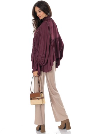 Delicate silk feel oversized top in Wine Aimelia BR2923