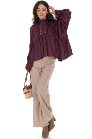 Delicate silk feel oversized top in Wine Aimelia BR2923