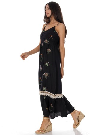  Summer maxi dress in cotton and linen with embroidery DR4825