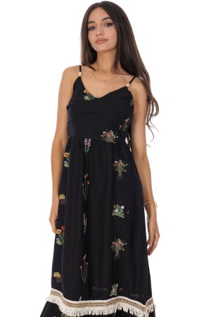  Summer maxi dress in cotton and linen with embroidery DR4825