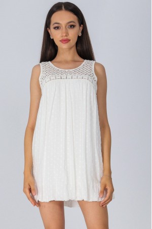 Short cotton Dress, Aimelia Dr4400, in Cream, with a crochet detail.