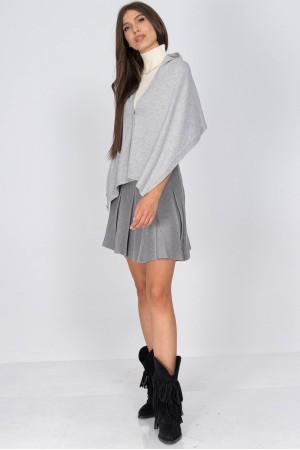 Fine knit wool blend shawl with buttons in Grey Aimelia Br2795