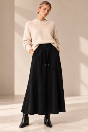 Black Knitted A-Line Midi Skirt with Pockets - AIMELIA FR576