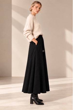 Black Knitted A-Line Midi Skirt with Pockets - AIMELIA FR576