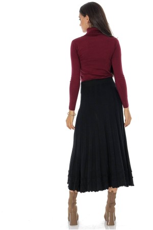 Classic Burgundy Turtleneck with Long Sleeves BR2885