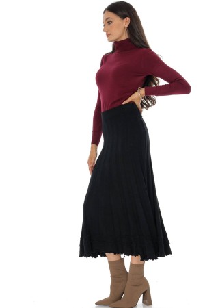 Classic Burgundy Turtleneck with Long Sleeves BR2885
