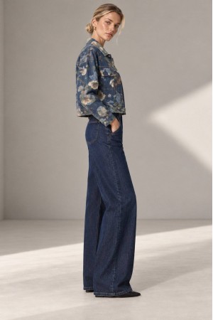Denim Floral and Leaf Print Cropped Jacket - AIMELIA JR695