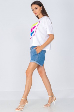 Oversized crop tshirt, Aimelia Br2469, in White, with a colourful print.