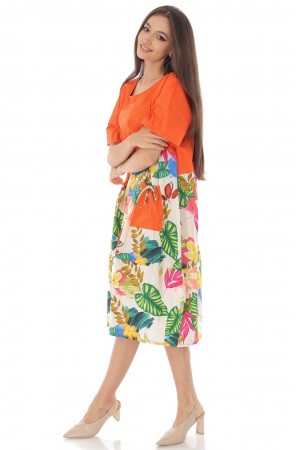 Oversized midi dress, Aimelia Dr4395 in Orange, with a colourful cotton skirt.
