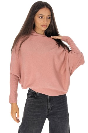 Cozy Women’s Sweater with Asymmetric Cut Peach BR2903 Cozy Women’s Sweater with Asymmetric Cut Peach BR2903