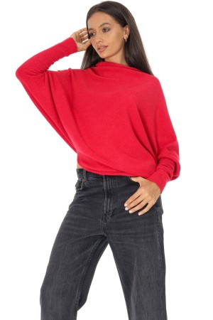 Cozy Women’s Sweater with Asymmetric Cut Red BR2906 Cozy Women’s Sweater with Asymmetric Cut Red BR2906