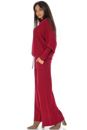 Cozy Women’s Sweater with Asymmetric Cut Wine BR2905 Cozy Women’s Sweater with Asymmetric Cut Wine BR2905