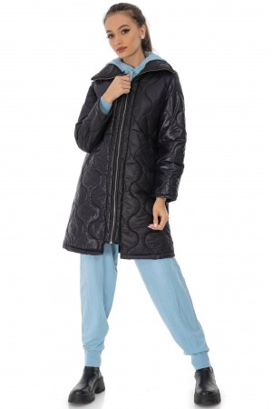 Quilted coat Aimelia JR580-B Black with a contrasting zip